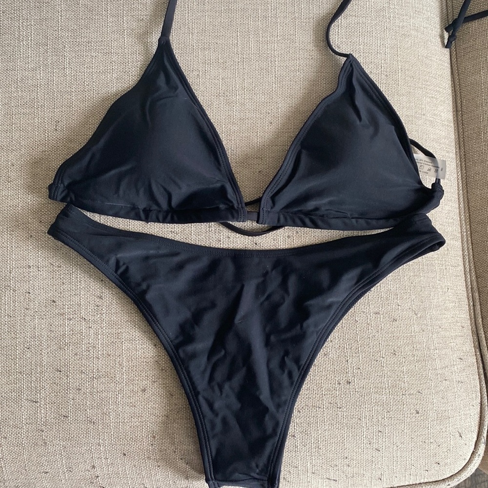 Brand; SHEIN. Size; S/M ( both fit like S/XS)